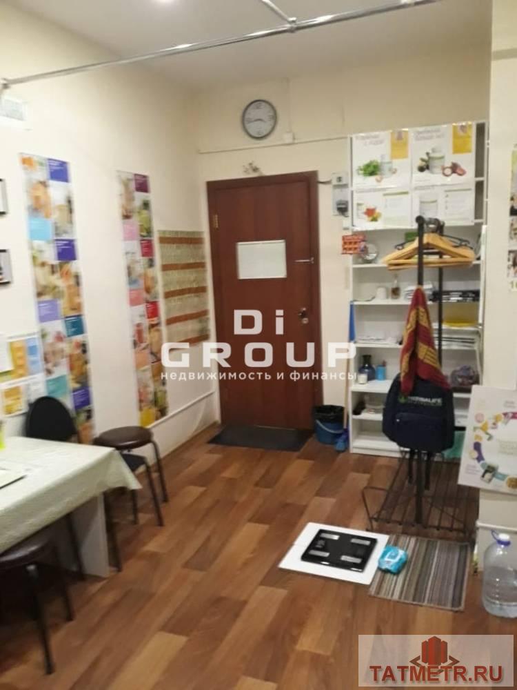 Продажа / Коммерческая / Office, Казань, улица Липатова, 1 050 000 Продается офис в Советском районе на ул Липатова. На территории вещевого рынка, в шаговой доступности жд станция,... - 7