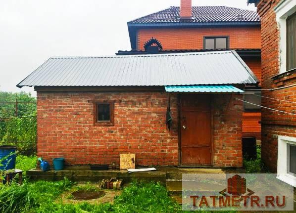 Продажа / Дома и коттеджи, Казань, 2-я Клеверная улица, 5 800 000 Продается просторный кирпичный дом в поселке Нагорный. Удобная планировка дома: 1 этаж – 3 спальни, кухня и санузел.... - 2
