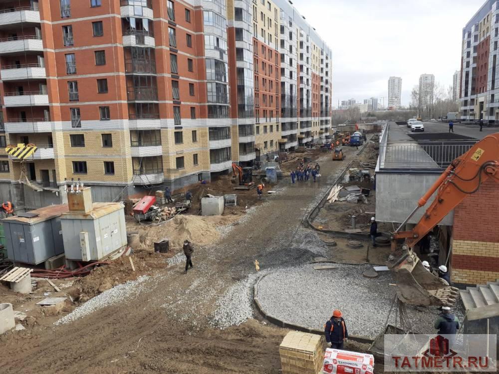 Продажа / Квартиры, Казань, 7 700 000 Продаю 2-х комнатную в новом доме, в центре Советского района. ЖК «МЧС» . Удобная планировка — «распашенка» — комнаты... - 2