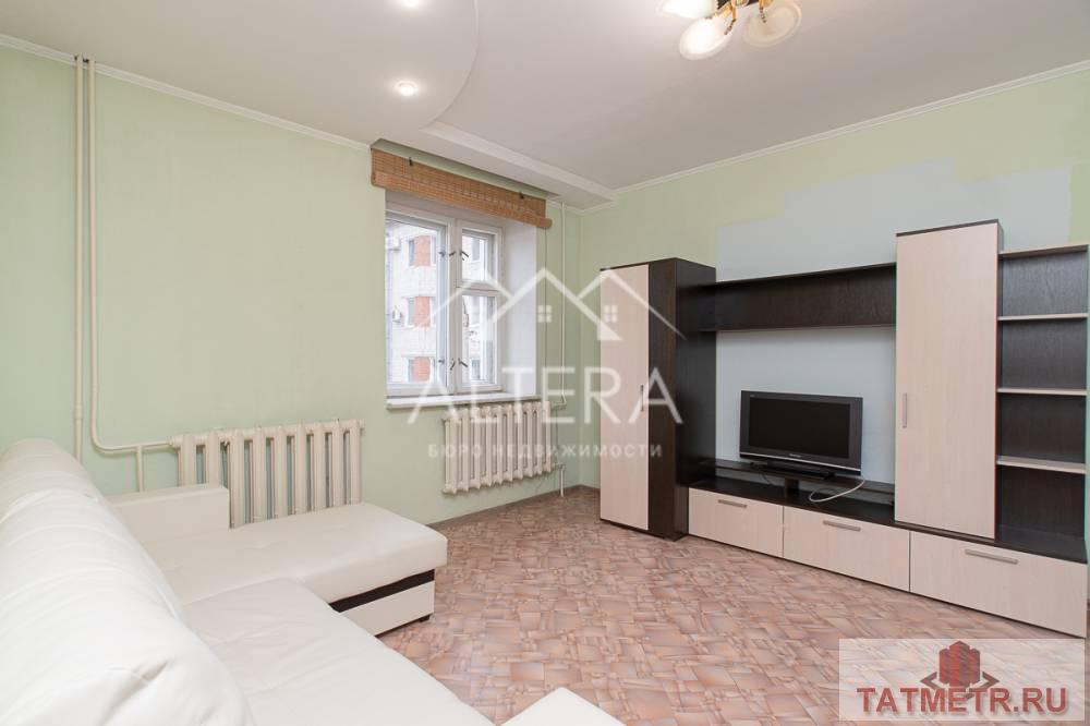 Продажа / Квартиры, Казань, улица Юлиуса Фучика, 6 299 000 Внимание! Вашему вниманию предлагается благоустроенная двухкомнатная квартира общей площадью 57,2 кв.м. по адресу... - 1