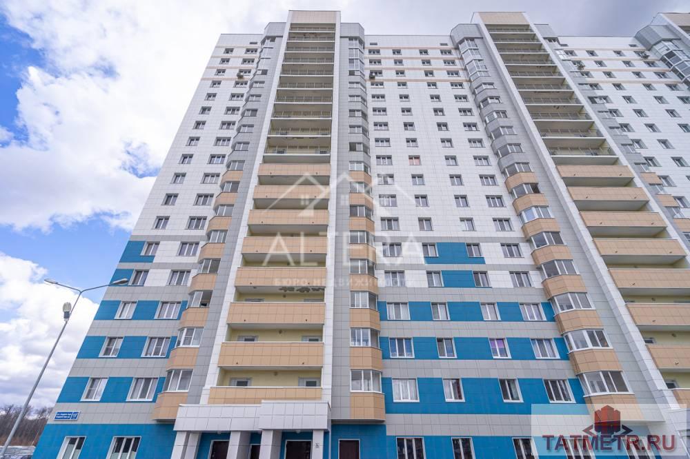 Продажа / Квартиры, Казань, улица Андрея Адо, 4 100 000 При входе в квартиру вы сразу почувствуете уют и тепло этой квартиры. Она очень просторная, светлая и сразу порадует... - 19