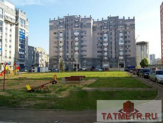 Продажа / Квартиры, Казань, улица Адоратского, 6 500 000 Адоратского, 3а Чистая продажа! Свободна от проживания! Дом расположен в Ново-Савиновском районе. Охраняемый двор...