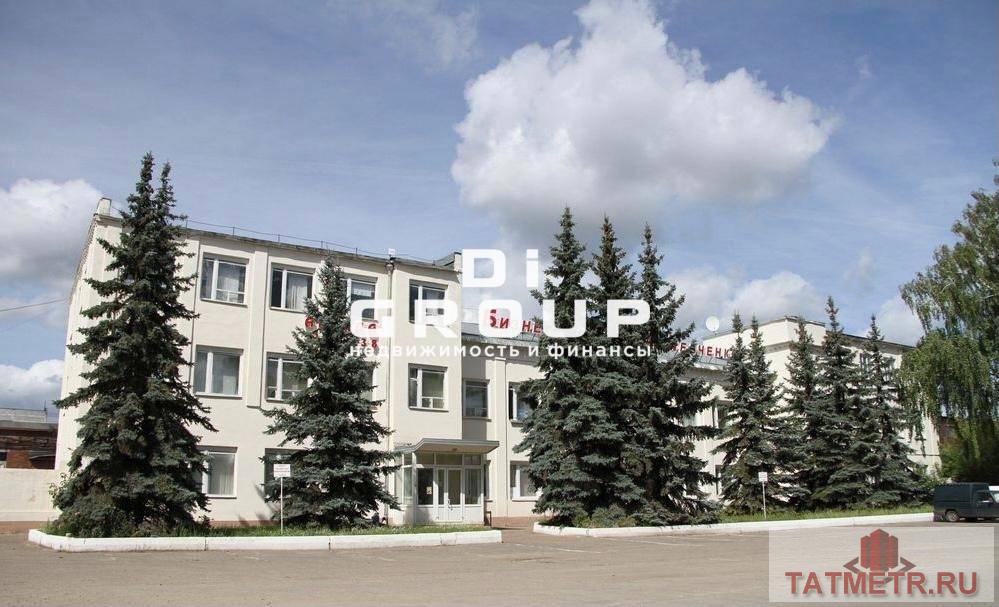 Аренда / Коммерческая / Free purpose, Казань, улица Рахимова, 52 200 Сдается в аренду офис общей площадью 174кв.м. Состоит из холла и 4...