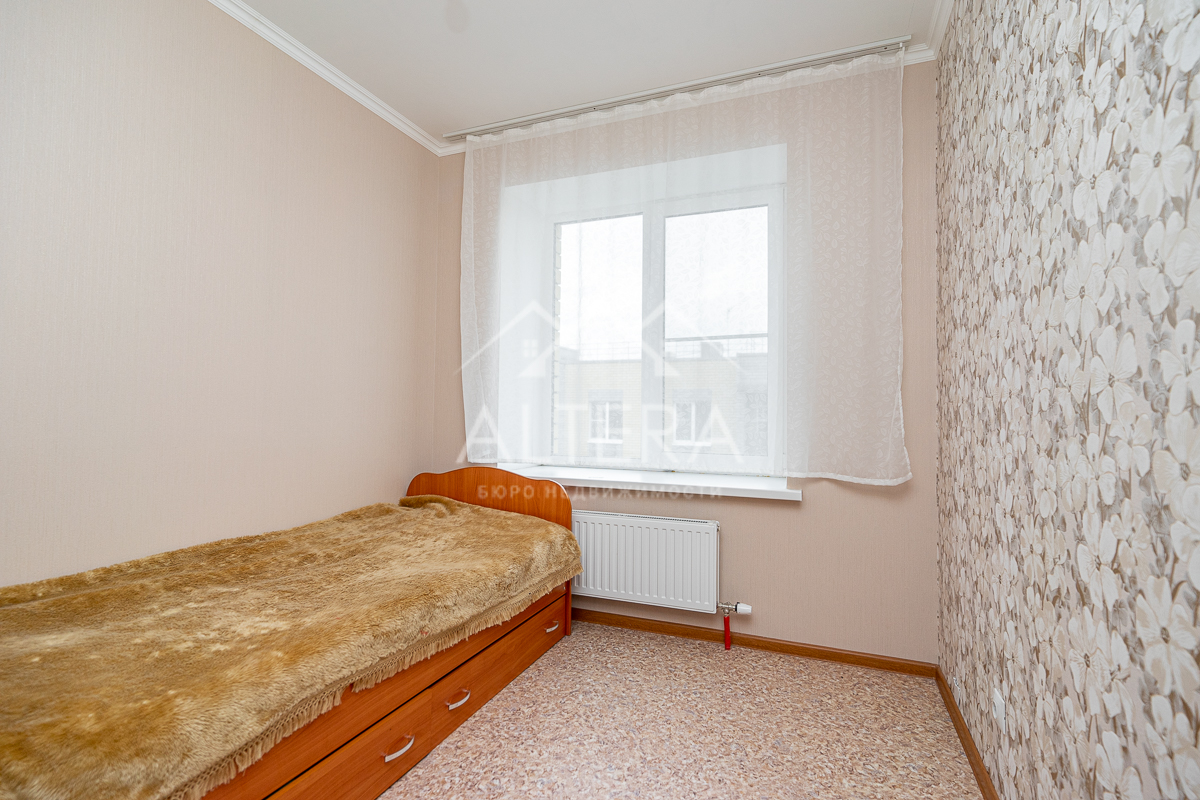 Продажа / Квартиры, Царево, улица Петра Гаврилова, 3 750 000 Продается прекрасная 2кк в ЖК Царево 42,1 квм ВАЖНО Юридический чистый объект Подходит для покупки по ЖНК и за... - 3