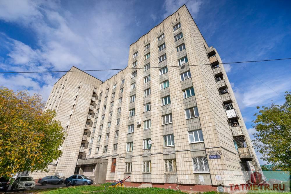 Продажа / Квартиры, Казань, улица Клары Цеткин, 1 000 000 Продам комнату со статусом квартира по улице Клары Цеткин 34 Об объекте: —Общая площадь 16,8 м2 — Находится в...