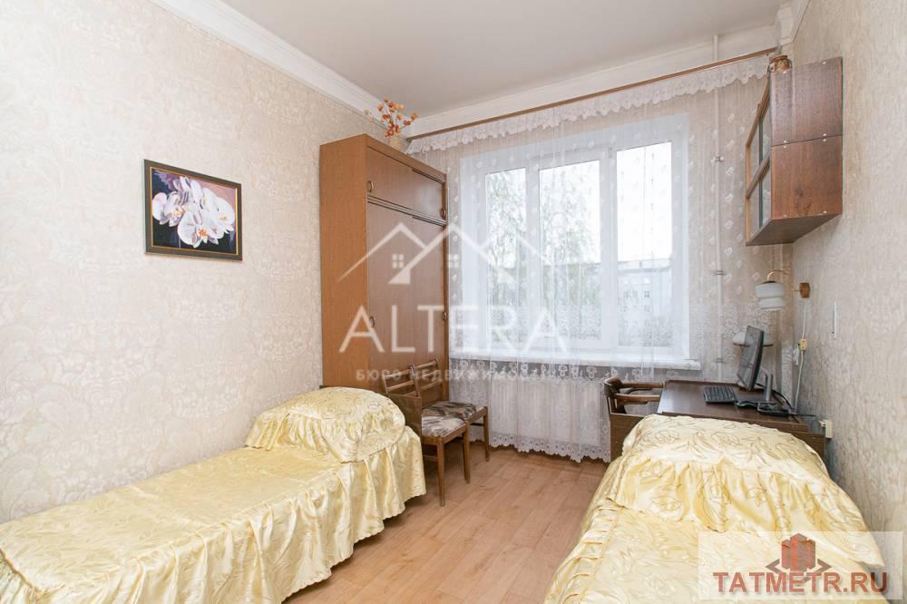 Продажа / Квартиры, Казань, улица Нурсултана Назарбаева, 5 400 000 Продается: Просторная 2 комнатная распашонка в величественной сталинке. Дом полностью кирпичный, с толстыми стенами и... - 4