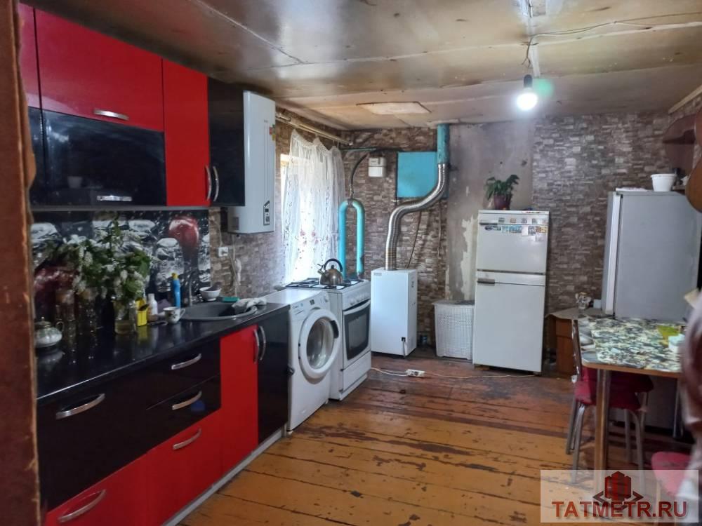 Продажа / Жилая / Дом с участком, д.Часовенная, Заводская улица, 870 000 Продается дом в д.Часовенная в Волжском районе. В доме имеются две большие комнаты, кухня. Окна пластиковые, газовое... - 2