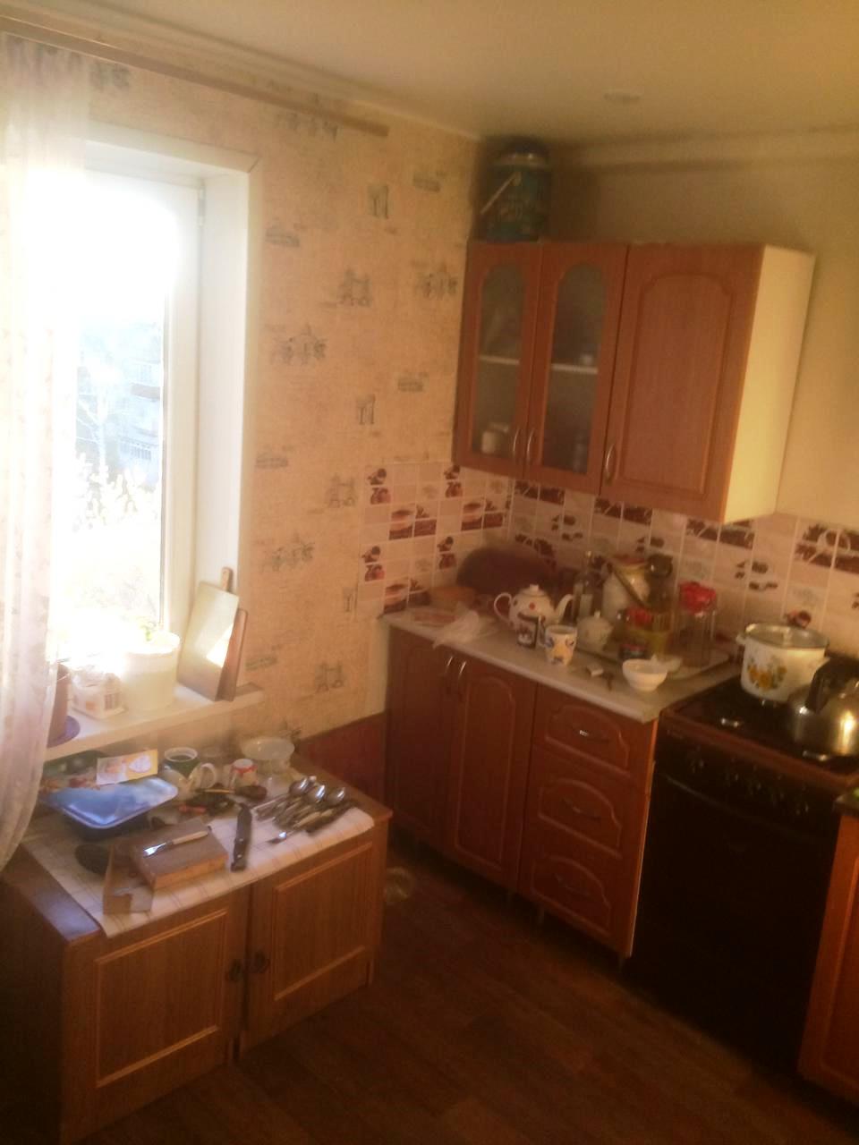 Продается двухкомнатная  квартира в районе дружба в г.Волжск. Квартира теплая. Окна пластиковые, новая металлическая... - 2