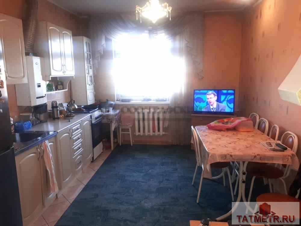 Продажа / Квартиры, Казань, улица Тази Гиззата, 10 200 000 Замечательная 3х комнатная в историческом центре города. В кирпичном доме на 5-м этаже 5-ти этажного дома. Квартира... - 2