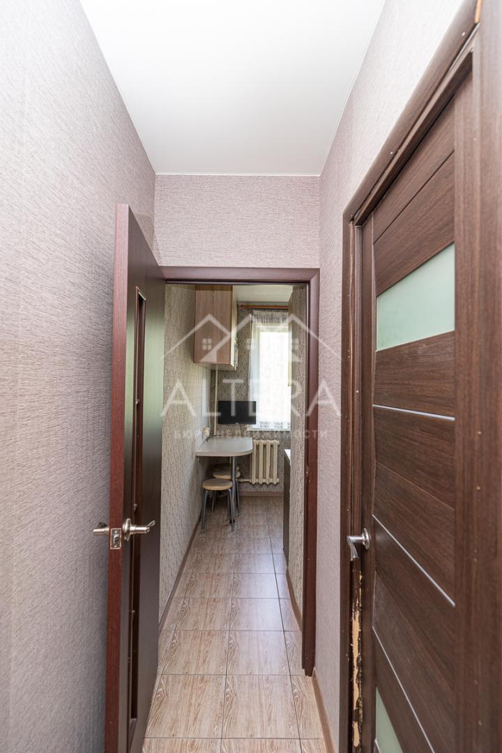 Продажа / Квартиры, Казань, улица Маршала Чуйкова, 5 380 000 Успейте купить хорошую 3-х комнатную квартиру 60,1 кв.м. с балконом по ул. Чуйкова,24 в теплом панельном доме!... - 5