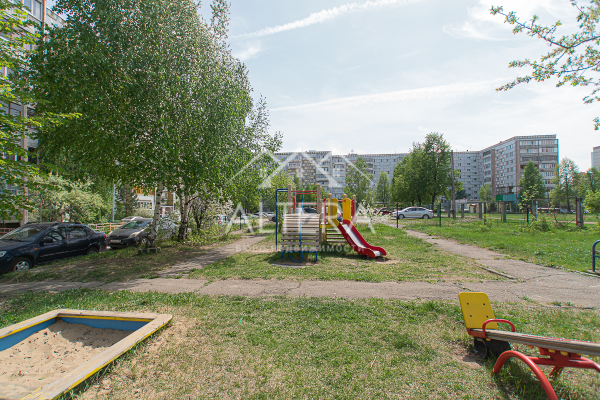 Продажа / Квартиры, Казань, Ломжинская улица, 5 600 000 Продается просторная 2-х комнатная квартира на 6 зтаже 9 зтажного дома в Советском районе.Общая площадь 52 кв.м. с... - 11