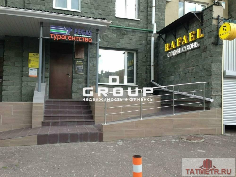 Коммерческая / Аренда / Офисы, Казань, Чистопольская улица, 15 000 Сдается в аренду помещение -площадь 12 квм -электроэнергия оплачивается по счетчику -обеспечительный взнос 5000...