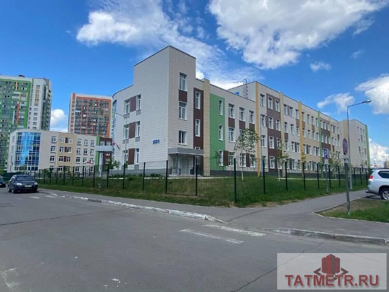 Продажа / Коммерческая / Free purpose, Казань, улица Фикрята Табеева, 5 800 000 Продажа готового помещения для Вашего бизнеса или сдачи в аренду на 1 этаже жилого дома со своим входом в ЖК «Весна»... - 10