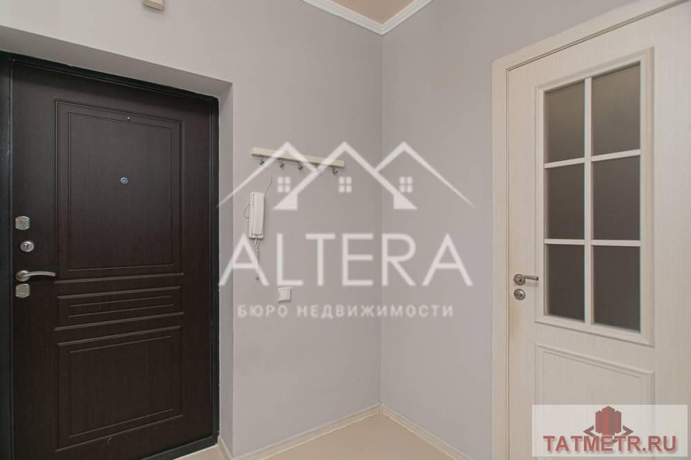 Продажа / Квартиры, Казань, проспект Альберта Камалеева, 5 199 000 Представляем Вашему вниманию прекрасную квартиру-студию с отличным дизайнерским ремонтом на видовом 12 этаже... - 13