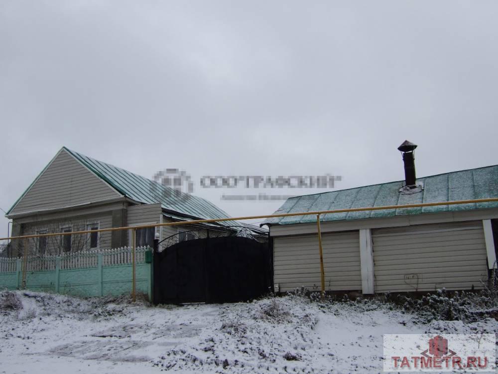 Продажа / Дома и коттеджи, Бишня, 1 700 000 Продается замечательный дом в тихом живописном месте в селе Бишня (за Раифой). Дом бревенчатый 54,10 кв.м. Площадь...