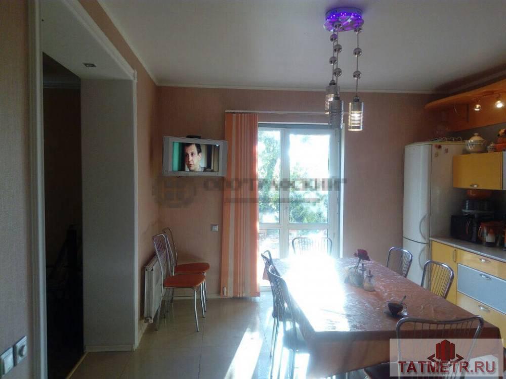 Продажа / Дома и коттеджи, Казань, улица Герцена, 25 000 000 Продается дом 180 кв.м. в изумительном месте. С участка открывается потрясающий вид на Кремль! Для строительства дома... - 2
