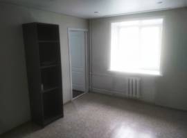 Продается отличная, двухкомнатная квартира в центре г....