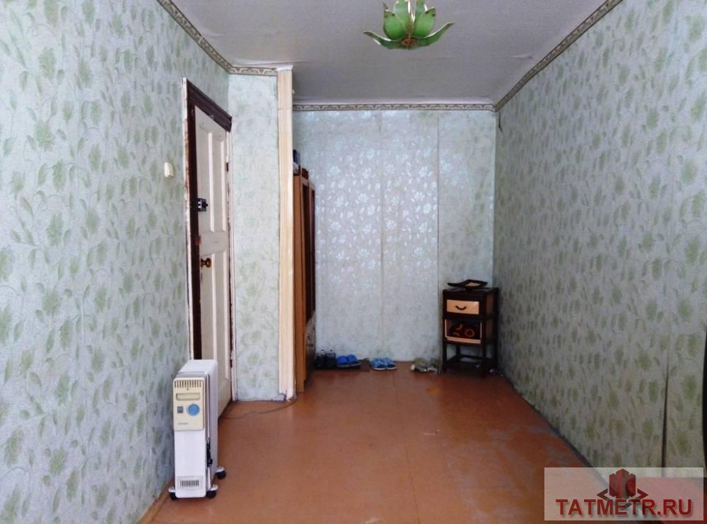 Продажа / Квартиры, Зеленодольск, Карла Маркса улица, 1 558 000 Продает двухкомнатная квартира в самом центре г. Зеленодольск. Комнаты просторные, теплые. Санузел совмещен. В доме... - 1