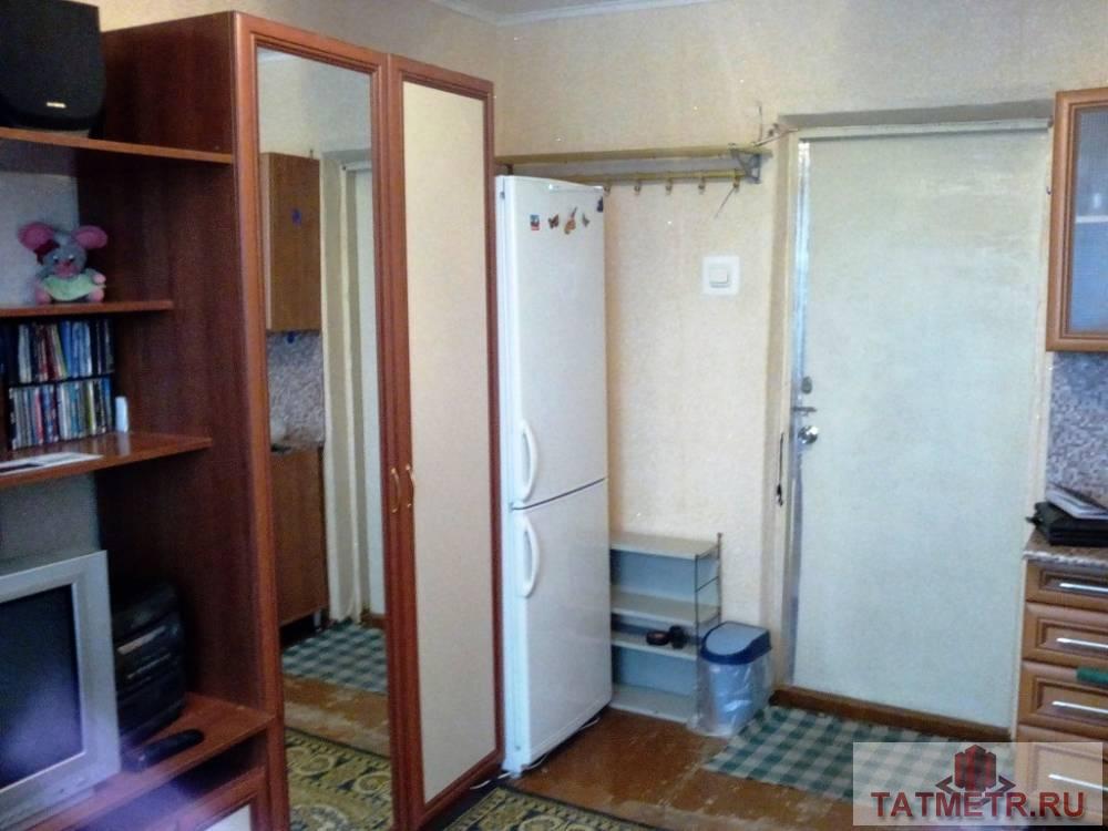 Аренда / Комнаты, Зеленодольск, Ленина улица, 5 000 Отличная комната в г. Зеленодольск. В комнате есть: телевизор, холодильник, микроволновка, диван, шкаф, кухонный...