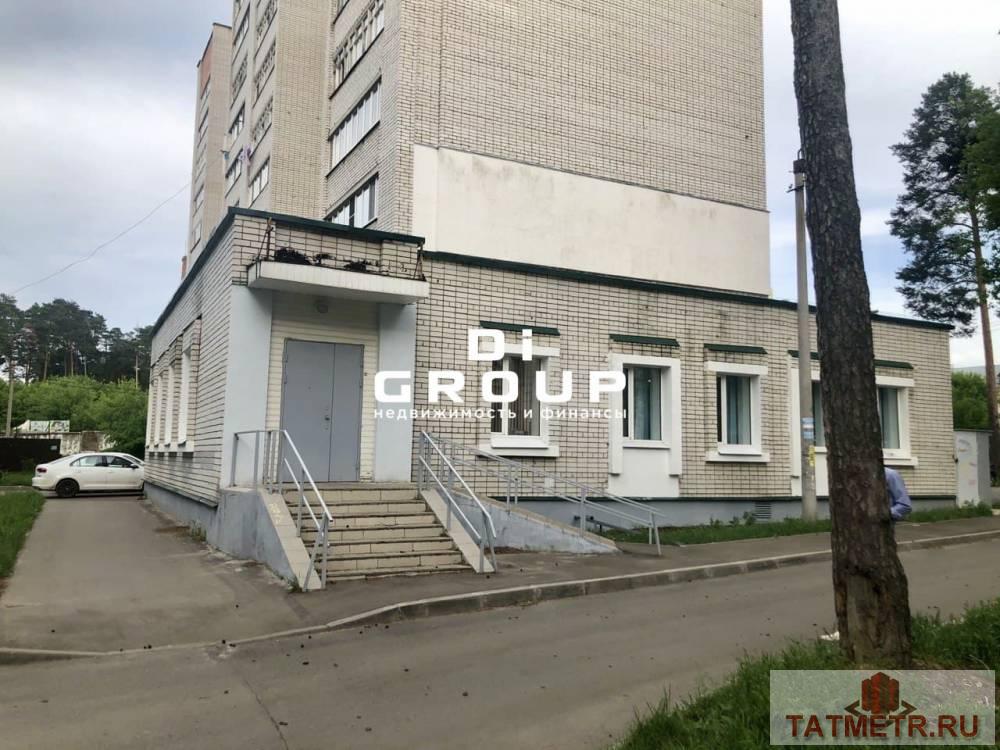 Аренда / Коммерческая / Free purpose, Казань, улица Железнодорожников, 80 000 Пристроенное помещение к 10-ти этажному дому после капитального ремонта, ранее в помещении находился Сбербанк. 1...