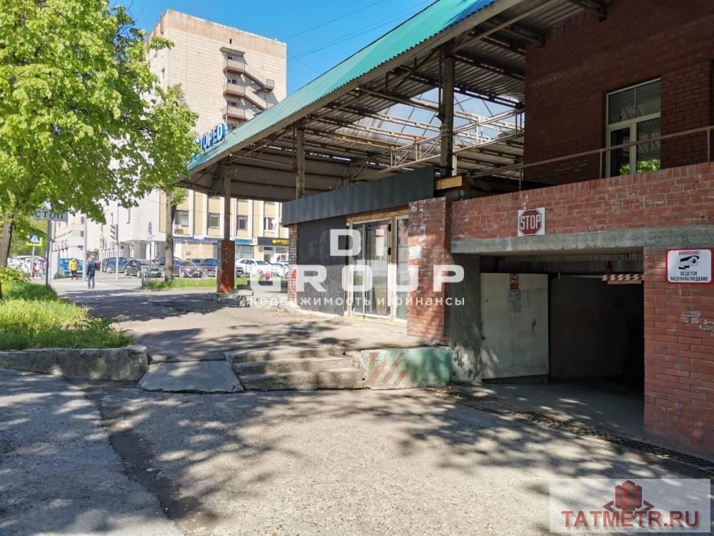 Аренда / Коммерческая / Free purpose, Казань, улица Достоевского, 130 000 Предлагается к аренде помещение по ул. Достоевского. Основные характеристики: — 1 линия; — высокий пешеходный и... - 3