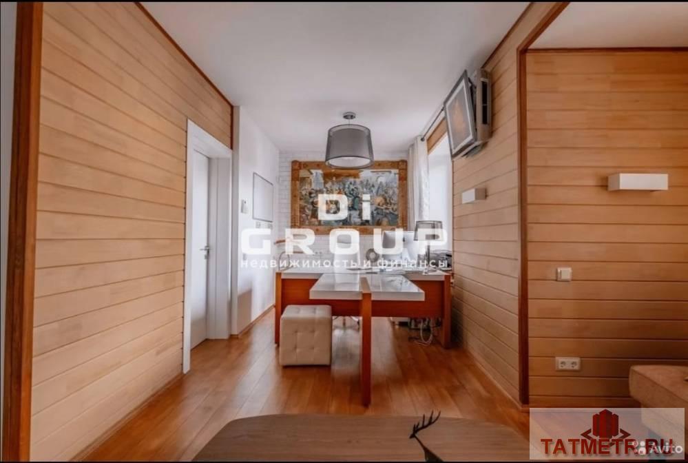 Продажа / Дома и коттеджи, Казань, Урожайная улица, 49 999 999 Продается современный 3-х этажный дом, общей площадью 432 кв.м., с 4 спальными комнатами. Земельный участок 4 сотки.... - 13