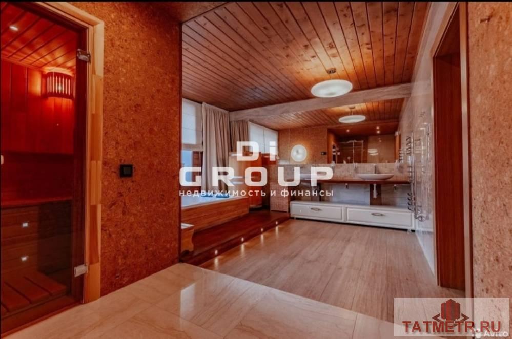 Продажа / Дома и коттеджи, Казань, Урожайная улица, 49 999 999 Продается современный 3-х этажный дом, общей площадью 432 кв.м., с 4 спальными комнатами. Земельный участок 4 сотки.... - 14