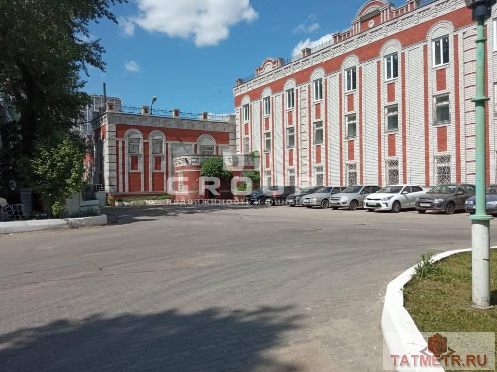 Коммерческая / Аренда / Офисы, Казань, улица Седова, 240 000 Сдается производственно-складское теплое помещение, на 2 этаже- 300 кв.м и на 3 этаже -300 квм кабинетной нарезки под...
