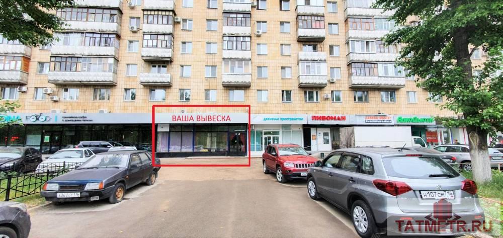 Аренда / Коммерческая / Free purpose, Казань, проспект Ибрагимова, 62 300 1 линия / 1 этаж Сдается торговое помещение на первой линии, находящееся по адресу Ибрагимова 61. Есть парковка —... - 3