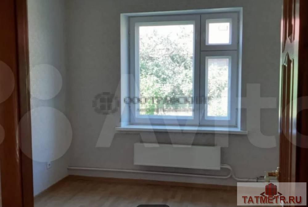 Продажа / Дома и коттеджи, Ореховка, улица Есенина, 8 990 000 Продаю дом с участком в коттеджном поселке Ореховка. В доме 4 комнаты ,холл, два с/узла, отличный мансардный этаж.... - 9