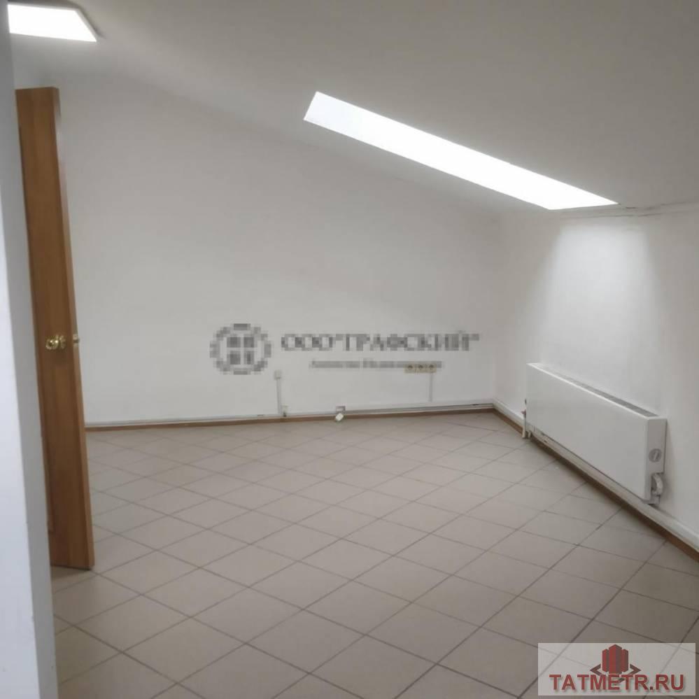 Продажа / Коммерческая / Office, Казань, улица Карла Маркса, 15 500 000 Продам коммерческое помещение в самом центре города — 230 м кв, по ул Карла Маркса д 3. Мансардный этаж -свободная... - 15