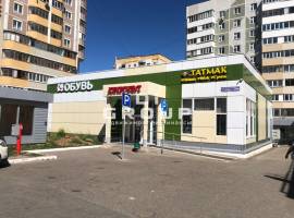 Сдаю торговое помещение 170м² на ул. Академика Сахарова, д. 24В

—...