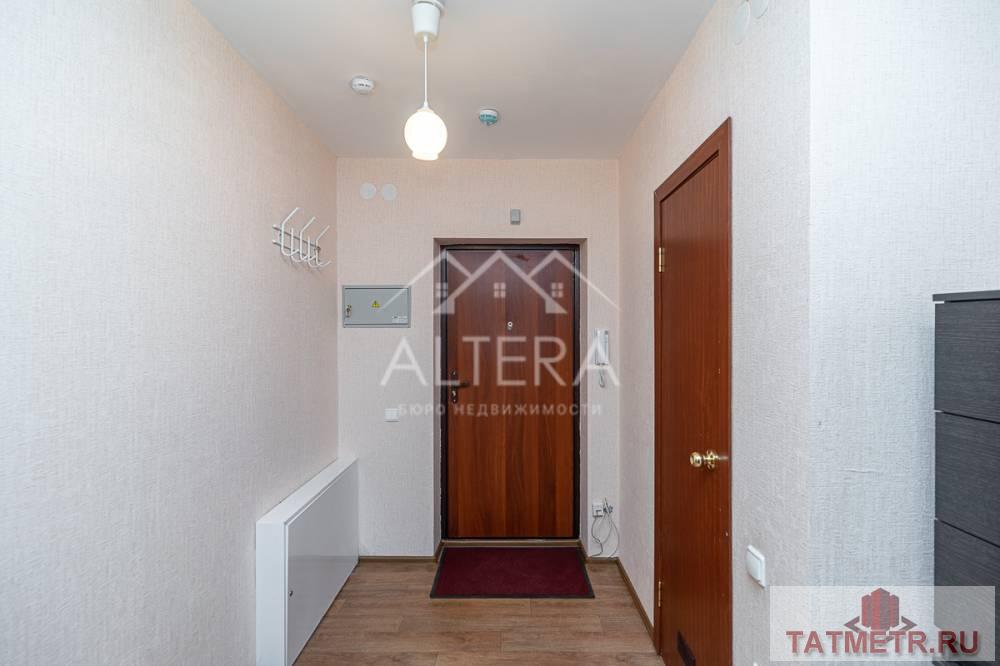 Продажа / Квартиры, Казань, улица Айрата Арсланова, 3 100 000 При входе в квартиру вы сразу почувствуете уют и тепло этой квартиры. Она очень светлая и сразу порадует вас. ВАЖНО... - 12