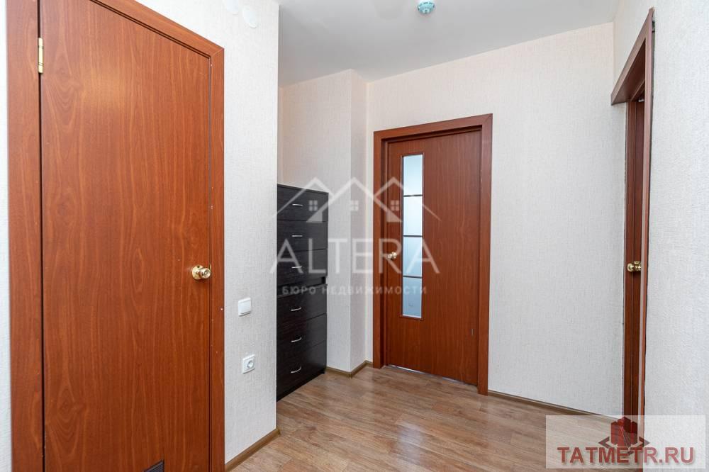 Продажа / Квартиры, Казань, улица Айрата Арсланова, 3 100 000 При входе в квартиру вы сразу почувствуете уют и тепло этой квартиры. Она очень светлая и сразу порадует вас. ВАЖНО... - 13