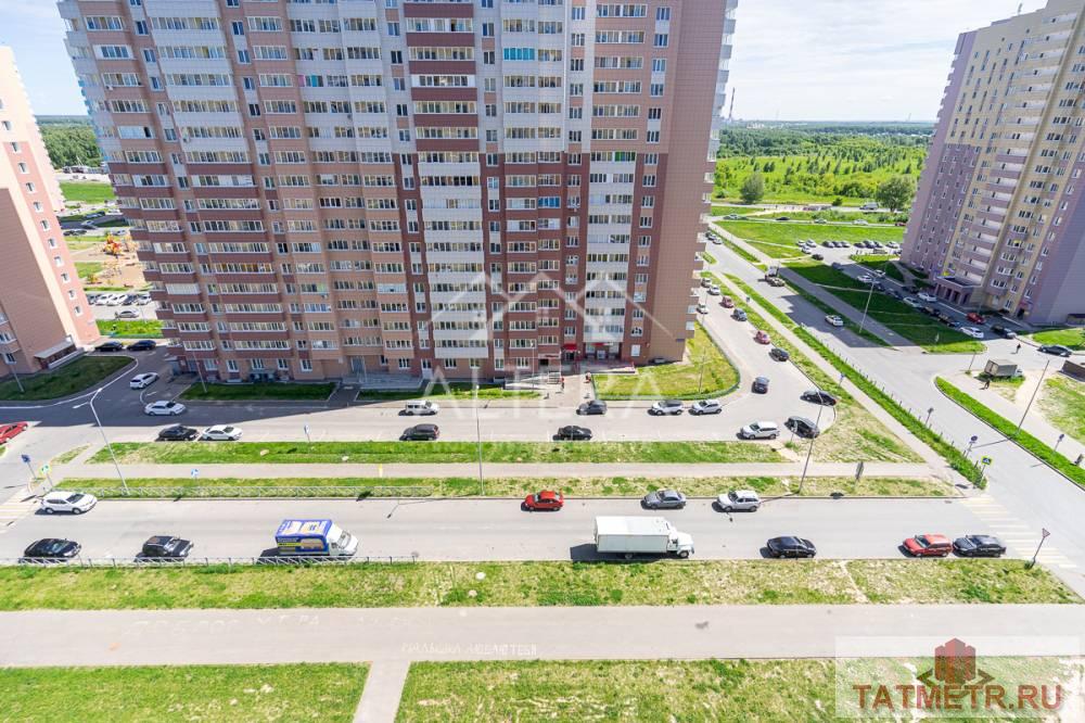 Продажа / Квартиры, Казань, улица Айрата Арсланова, 3 100 000 При входе в квартиру вы сразу почувствуете уют и тепло этой квартиры. Она очень светлая и сразу порадует вас. ВАЖНО... - 15
