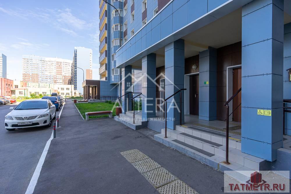 Продажа / Квартиры, Казань, улица Айрата Арсланова, 3 100 000 При входе в квартиру вы сразу почувствуете уют и тепло этой квартиры. Она очень светлая и сразу порадует вас. ВАЖНО... - 20