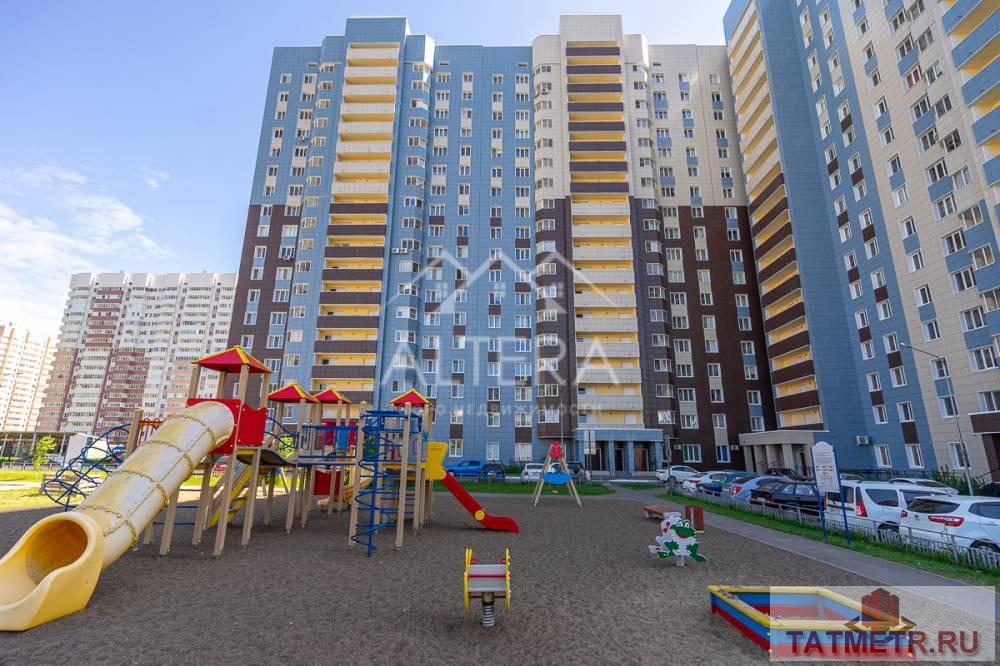 Продажа / Квартиры, Казань, улица Айрата Арсланова, 3 100 000 При входе в квартиру вы сразу почувствуете уют и тепло этой квартиры. Она очень светлая и сразу порадует вас. ВАЖНО... - 22