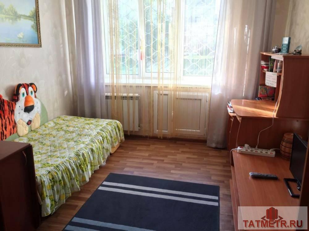 Продажа / Квартиры, Зеленодольск, Комарова улица, 1 400 000 ПРОДАЕТСЯ двухкомнатный блок в г. Зеленодольск. Комнаты просторные в отличном состоянии. В блоке имеется хорошая...