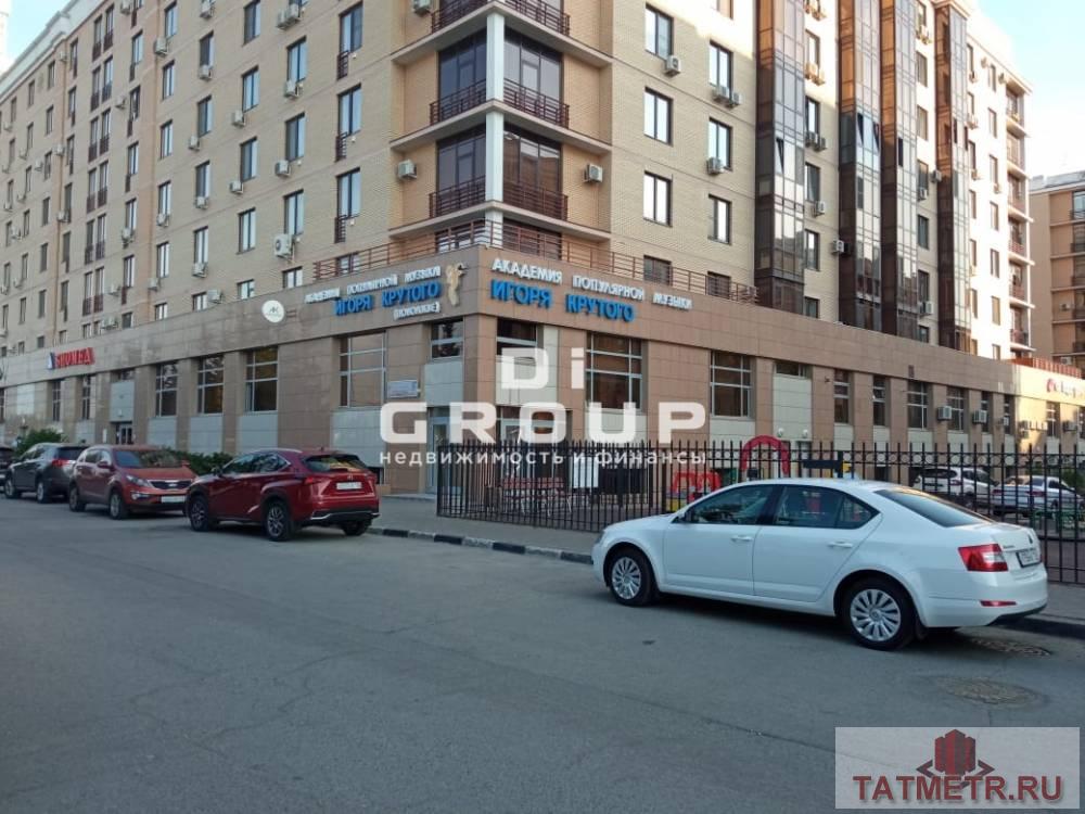 Аренда / Коммерческая / Free purpose, Казань, проспект Альберта Камалеева, 12 600 Сдается офис в жилищном комплексе 21 ВЕК, на 1 линии: основные характеристики: -площадь 12,6 квм — 2 санузла общих...