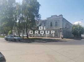 Продается 2-х этажное здание по ул. Лукницкого д.5
Характеристики:...