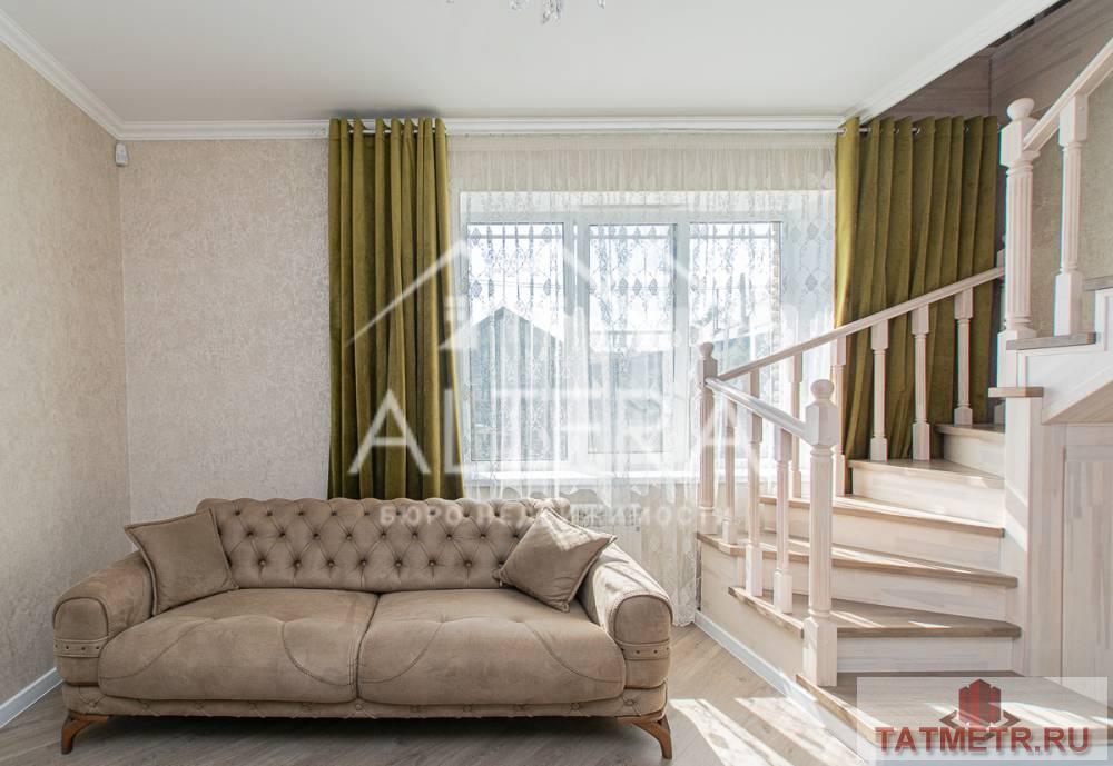 Продажа / Дома и коттеджи, Лаишево, улица Кирова, 13 990 000 Вашему вниманию представляем дом в центре Лаишева! -Отличный светлый кирпичный дом 2019 года постройки для большой... - 3