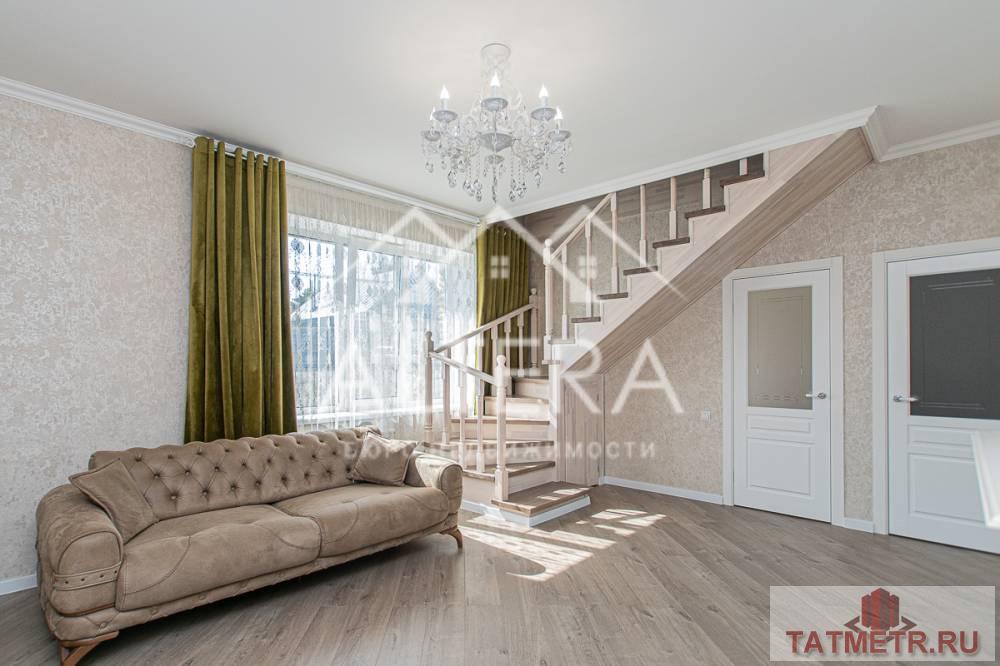 Продажа / Дома и коттеджи, Лаишево, улица Кирова, 13 990 000 Вашему вниманию представляем дом в центре Лаишева! -Отличный светлый кирпичный дом 2019 года постройки для большой... - 5