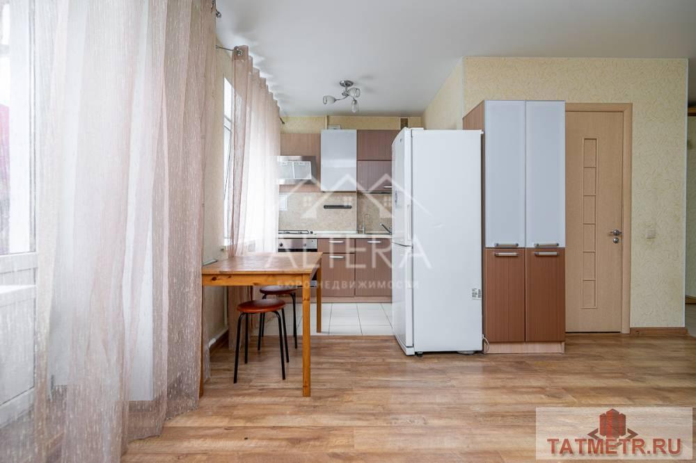 Продажа / Квартиры, Казань, Окольная улица, 3 600 000 Внимание! Чистая продажа. Отличная локация – рядом остановка Кулахметова Идеальный вариант для студентов,... - 2