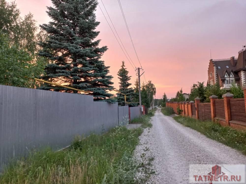 Продажа / Земельные участки, с. Ильинское, Зеленая улица, 3 150 000 Продается участок в живописном месте с. Ильинское. Участок ровный, прямоугольной формы. Свет на участке, газ по...