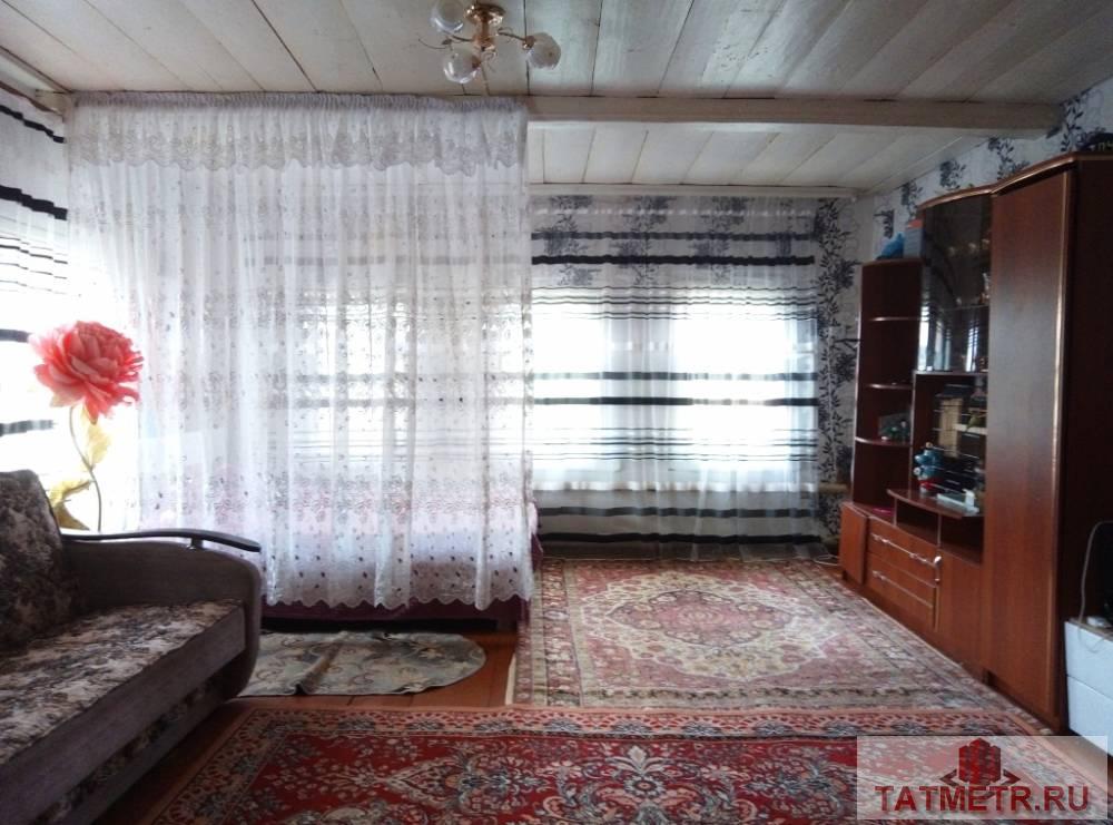 Продажа / Жилая / Дом с участком, Зеленодольск, Лебедева-Кумача улица, 2 100 000 Продается отличный, крепкий, бревенчатый на капитальном фундаменте дом в г. Зеленодольск. Дом уютный, просторный,...