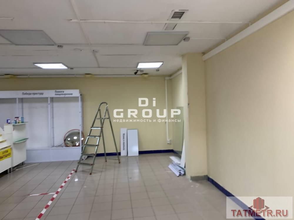Продажа / Коммерческая / Free purpose, Казань, Проспект Победы, 18 600 000 Продается 145 кв.м. на первой линии высокого пешеходного трафика на пресечении улиц Сахарова и Проспект Победы. Есть... - 2