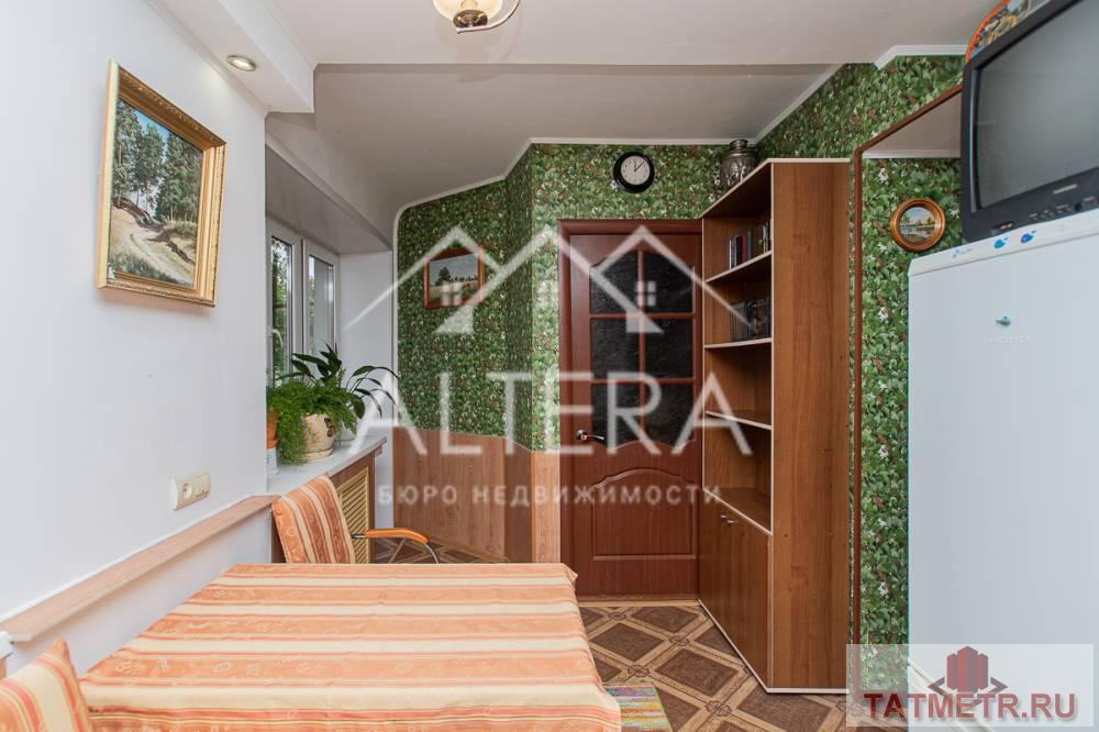 Продажа / Квартиры, Казань, улица Мира, 3 380 000 В самом центре Дербышек продается уютная, теплая двухкомнатная квартира, на комфортном втором этаже, трех этажного... - 1