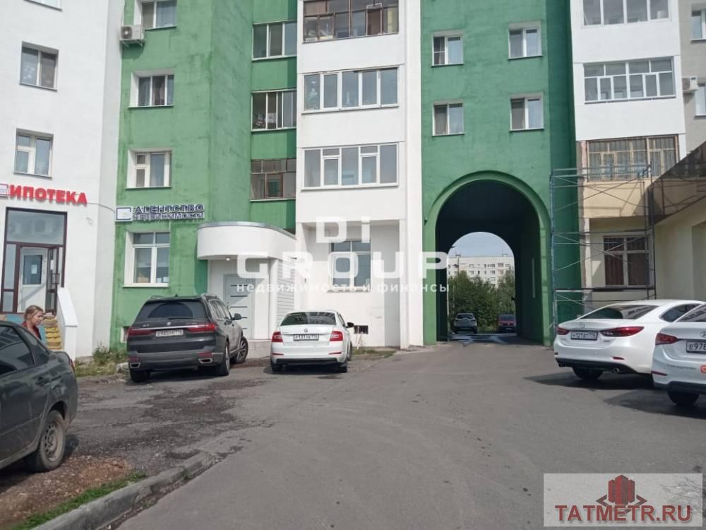 Сдается в аренду помещение на первой линии. Основные характеристики: — две входные группы -свежий ремонт...