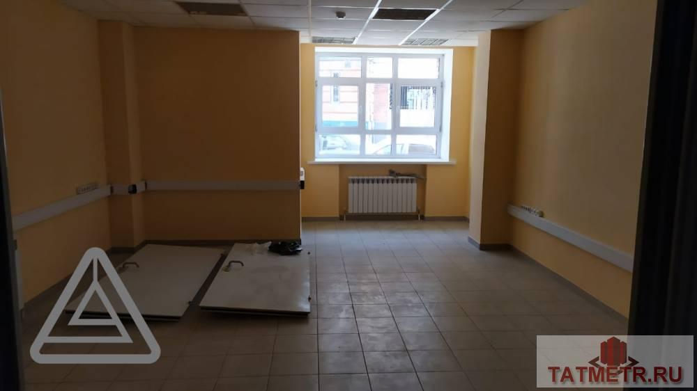 Аренда / Коммерческая / Free purpose, Казань, улица Островского, 375 000 Сдается помещение 230 кв.м по адресу Островского, 55. В хорошем состоянии. В 150 метрах от метро Площадь Тукая. В... - 5