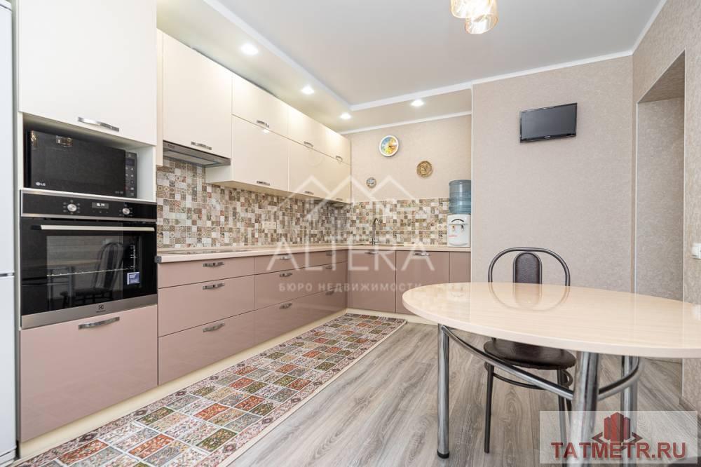 Продажа / Квартиры, Казань, улица Азата Аббасова, 9 400 000 Представляем Вашему вниманию уютную, просторную, светлую 3хкомнатную квартиру с отличным ремонтом на комфортном 6... - 4